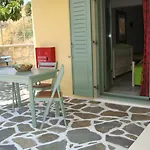 Apartment Kalados -Beachfront Studios & Restaurant - Kalando