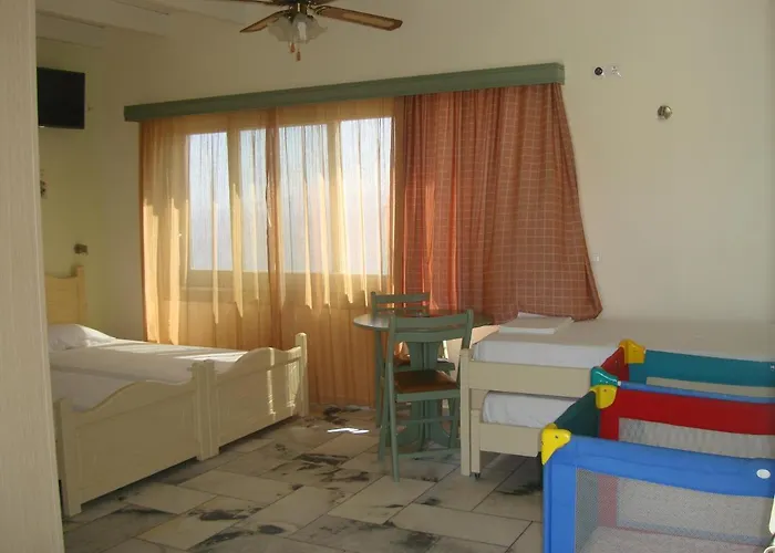 Apartman Kalados -Beachfront Studios & Restaurant - Kalandó