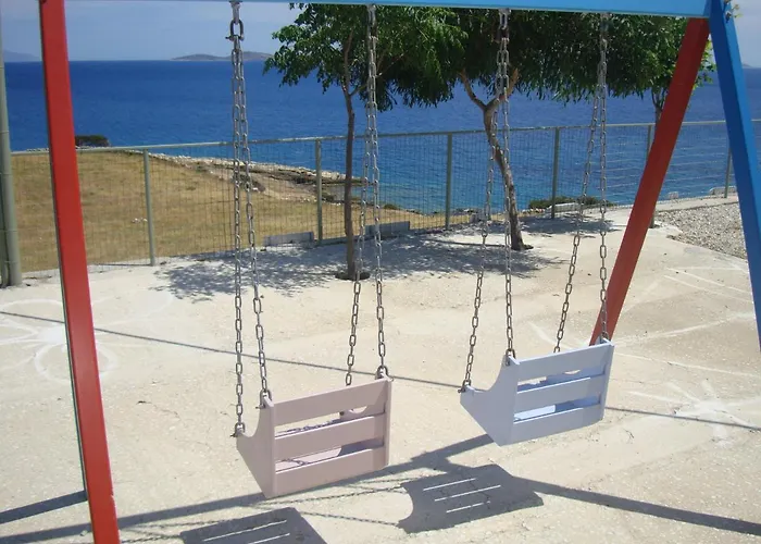 Kalados -Beachfront Studios & Restaurant -