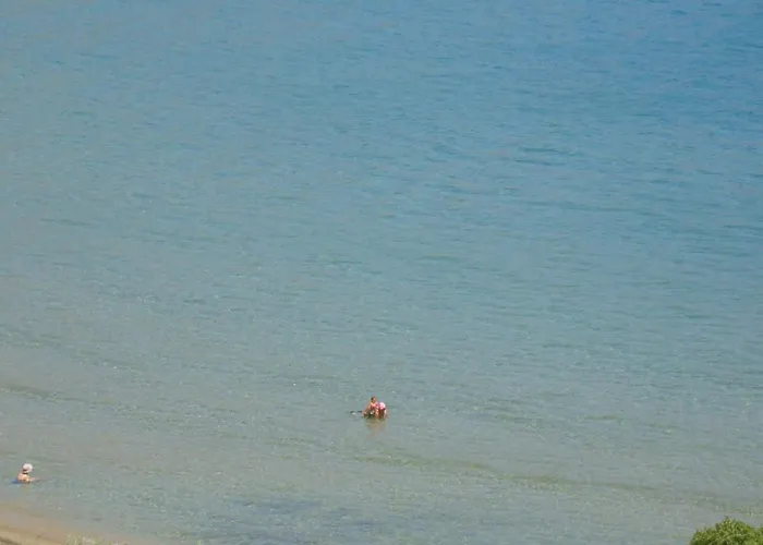 Kalados -Beachfront Studios & Restaurant - Apartman