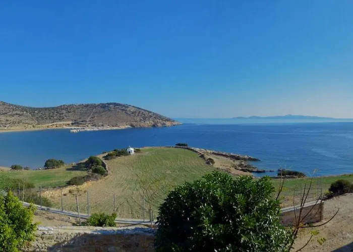 Apartman Kalados -Beachfront Studios & Restaurant -