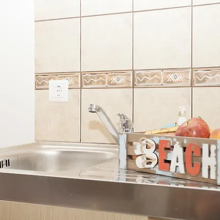 Apartment Kalados -beachfront & Restaurant - *