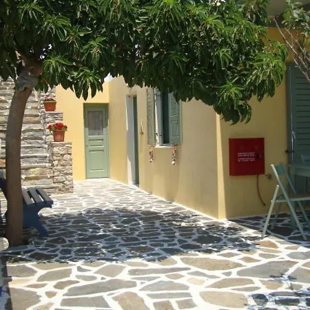 Kalados -beachfront Studios- Apartment