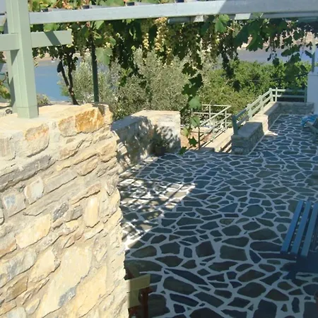 Kalados -beachfront Studios- Kalando