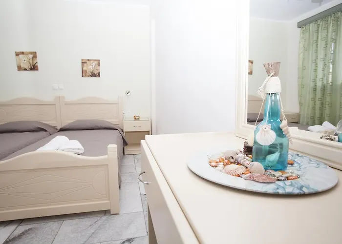 Apartament Kalados -Beachfront Studios & Restaurant - *