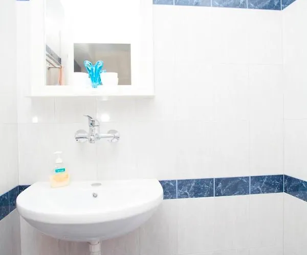 Kalados -Beachfront Studios & Restaurant - Apartament