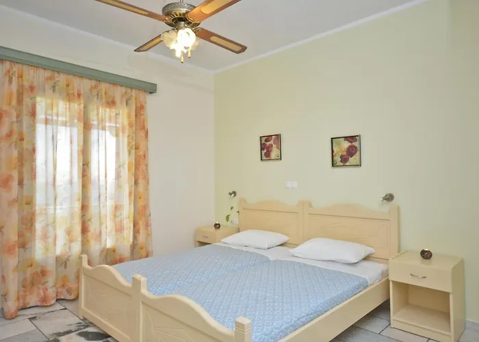 Apartament Kalados -Beachfront Studios & Restaurant - Kalando