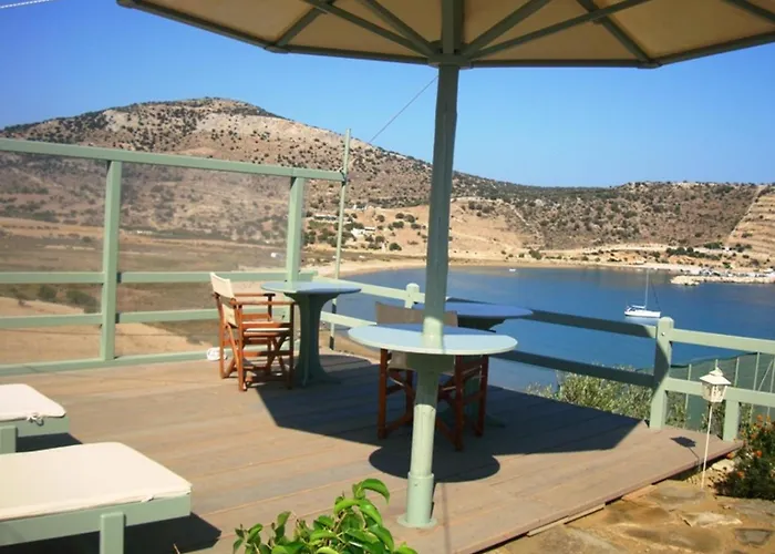 Kalados -Beachfront Studios & Restaurant - Apartament