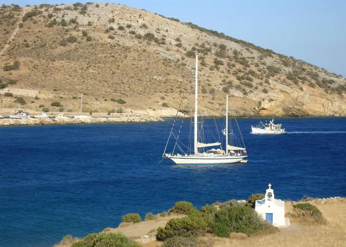 Kalados -Beachfront Studios & Restaurant - Apartament *